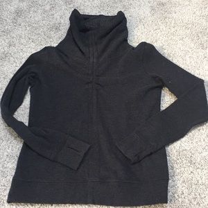 Lululemon cowl neck pull over